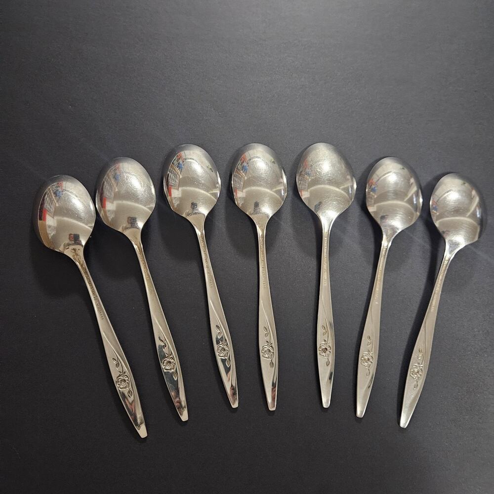Oneidacraft Set Of 7 Lasting Rose Stainless Steel Tablespoon Silverware - Picture 3 of 3